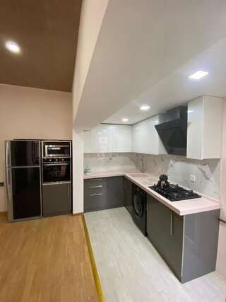 Апартаменты Cozy Old City Apartment Баку Апартаменты-3
