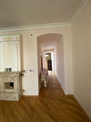 Апартаменты Cozy Old City Apartment Баку Апартаменты-7