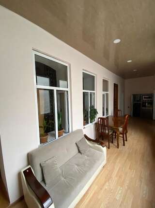 Апартаменты Cozy Old City Apartment Баку Апартаменты-8
